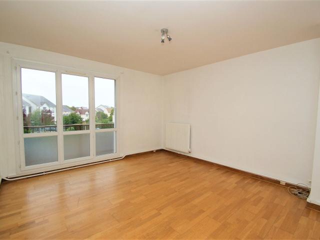 Location Appartement Rue Pierre Corneille, Bois d'Arcy