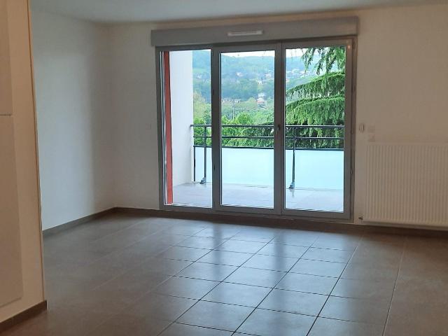 Location Appartement Chemin Bressan, Neuville sur Saône