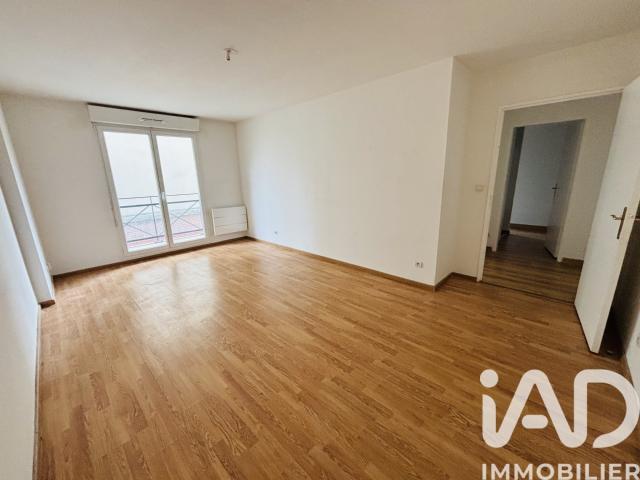 Location Appartement Rue Pierre et Marie Curie, Margny lès Compiègne