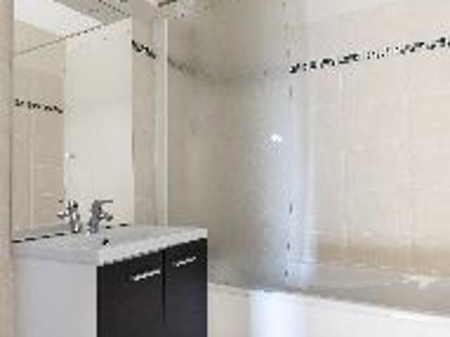 Location Appartement Rue Pierre et Marie Curie, Le Blanc