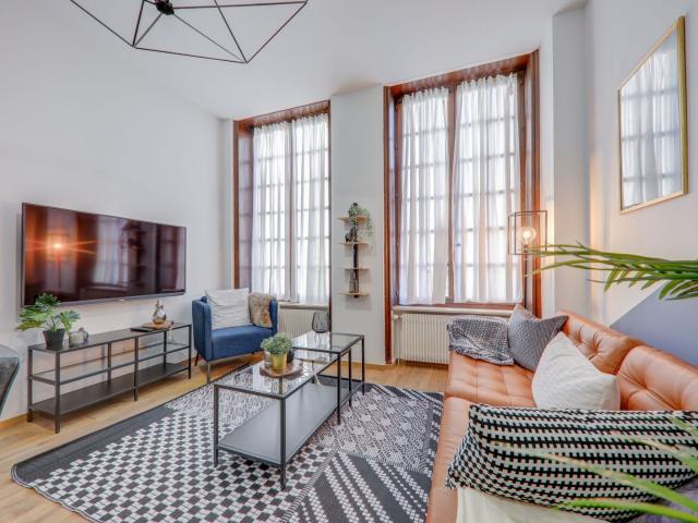 Location Appartement Rue Pierre Larousse, Villeurbanne