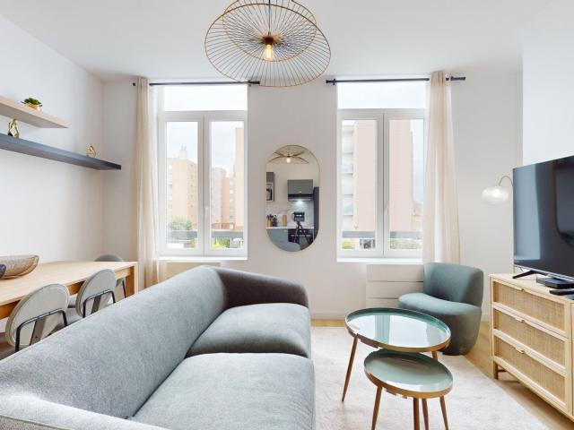 Location Appartement Rue Pierre Legrand, Lille