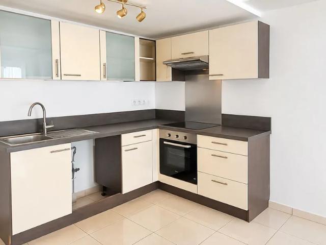 Location Appartement Rue Pierre Pietri, Nice