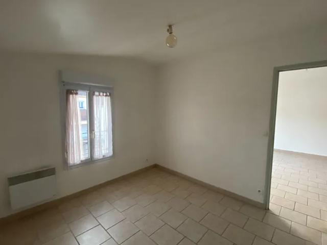 Location Appartement Rue Pillot, Fontenay Trésigny