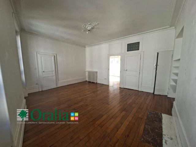 Location Appartement Rue Piron, Dijon