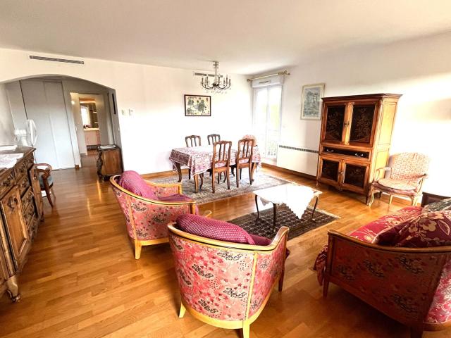 Location Appartement Rue Principale, Aix en Provence
