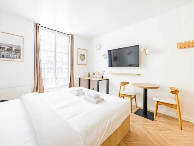 Location Appartement Rue Quincampoix, Paris
