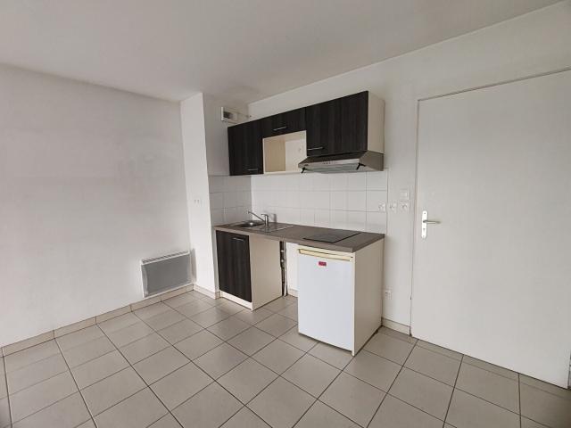 Location Appartement Rue Robert Brauner, Hénin Beaumont
