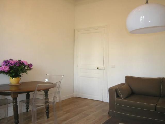 Location Appartement Rue Robert Fleury, Paris