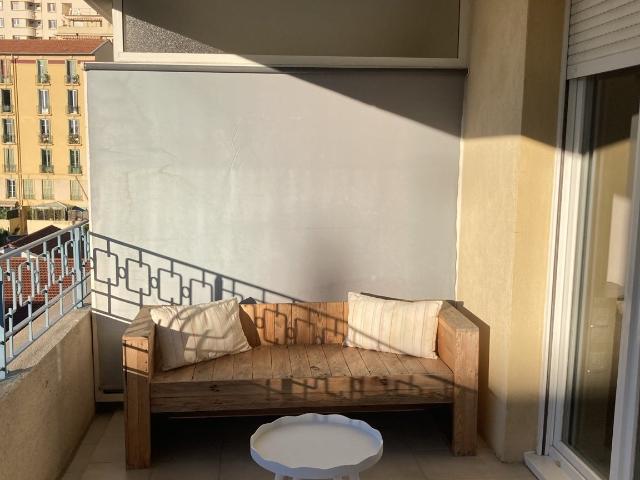 Location Appartement Rue Robert Schuman, Nice