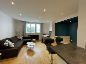 Location Appartement Rue Robiquet, Rennes
