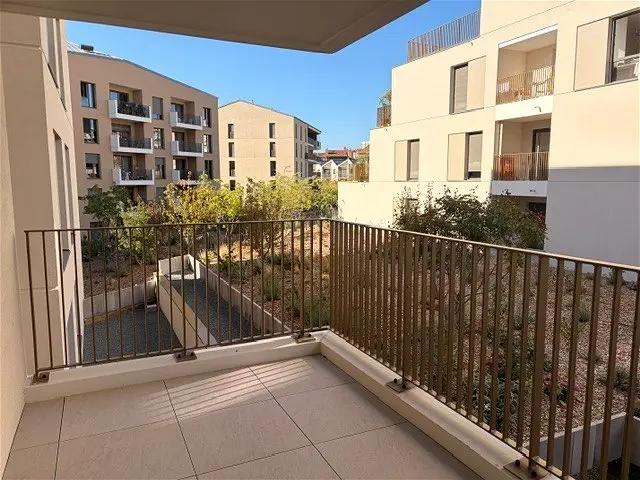 Location Appartement Rue Roger Salengro, Roanne