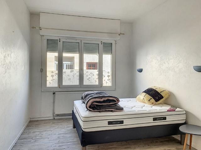 Location Appartement Rue Roland et Marie Richon, Bègles