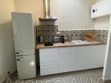 Location Appartement Rue Roland Inisan, Châteaurenard