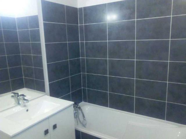 Location Appartement Rue Rose Blanc, Brignoud