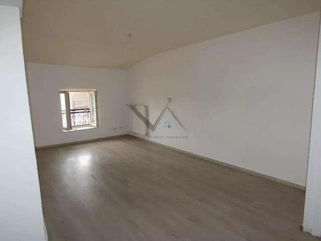 Location Appartement Rue Raymond Daujat, Montélimar