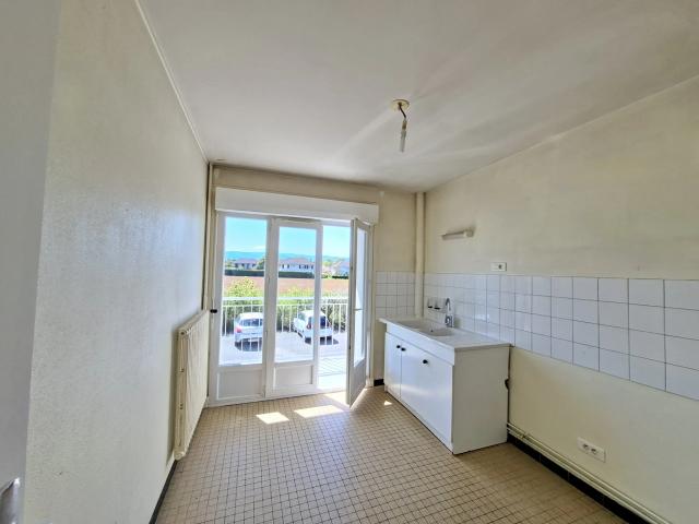 Location Appartement Rue Raymond Poincaré, Riorges