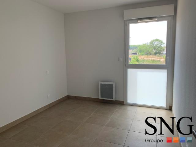 Location Appartement Rue Raymond Sudre, Perpignan
