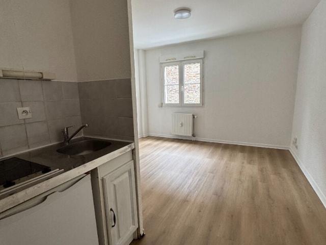 Location Appartement Rue Rabelais, Rennes