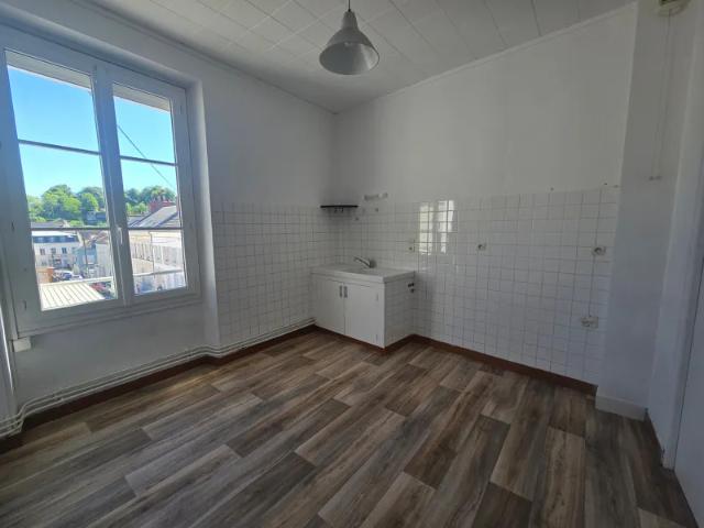 Location Appartement Rue Racine, Château Thierry