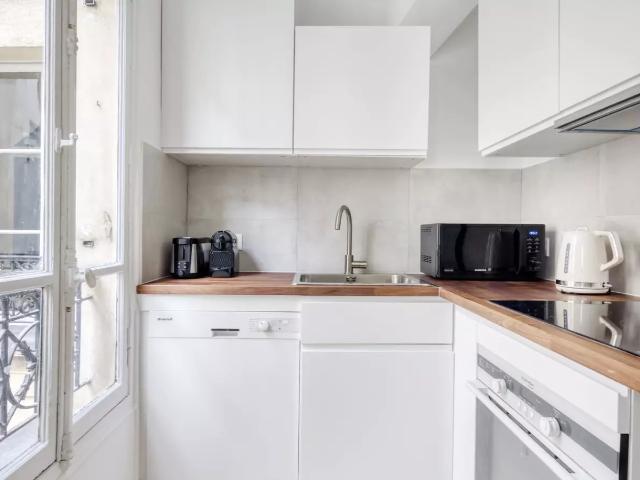 Location Appartement Rue Rambuteau, Paris