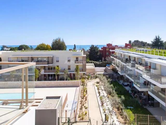Location Appartement Rue Rancher, Nice