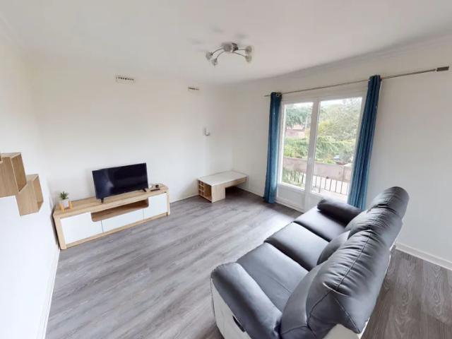 Location Appartement Rue Raoul Follereau, Montbrison