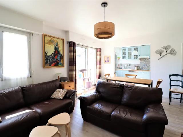Location Appartement Rue Raphaël Corby, Viroflay
