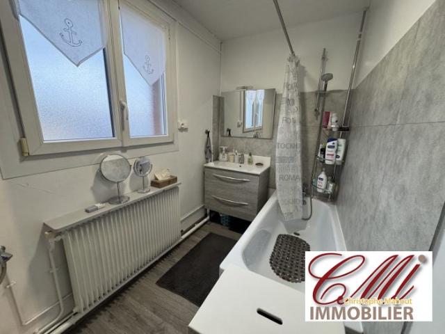 Location Appartement Rue du Moulin, Blacy