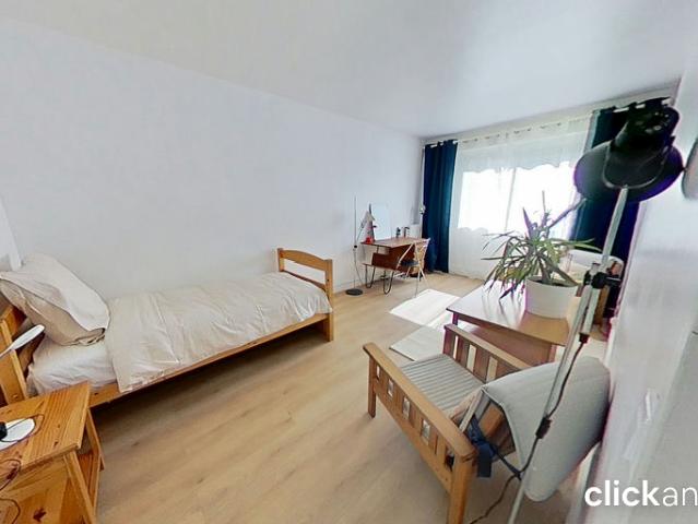 Location Appartement Rue Riquet, Paris