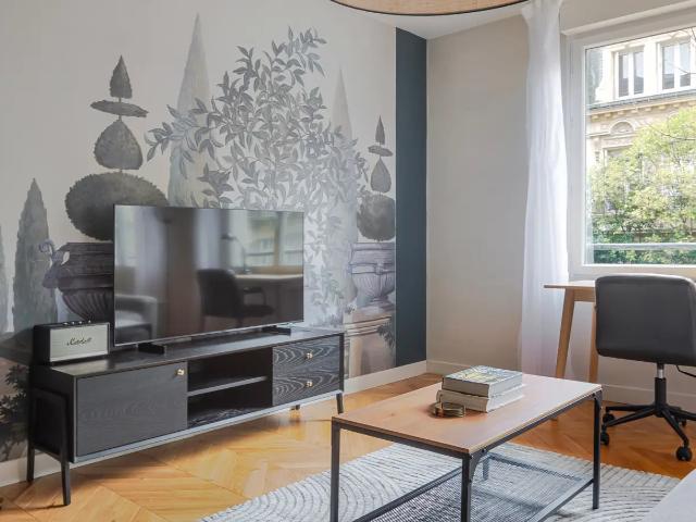 Location Appartement Rue Weber, Paris