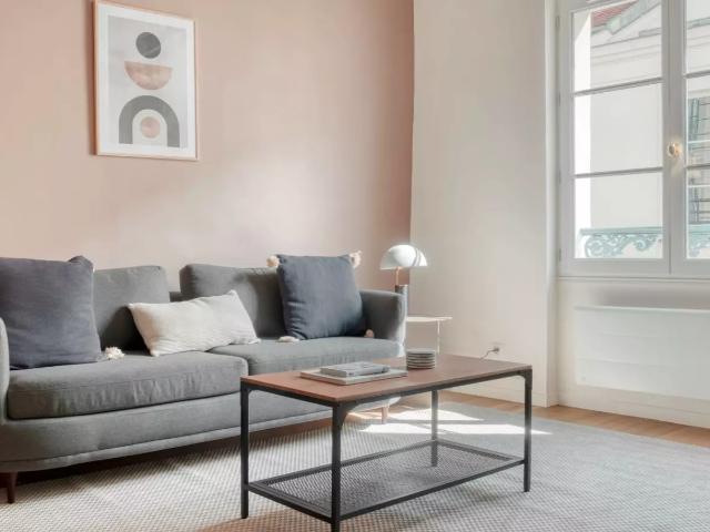 Location Appartement Rue Tournefort, Paris