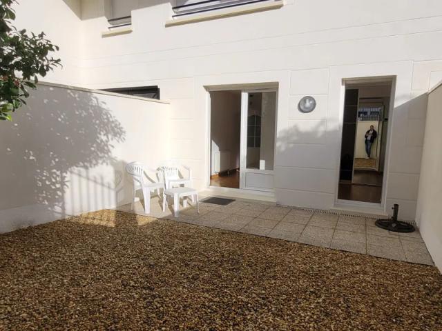 Location Appartement Rue Tolstoï, Issy les Moulineaux