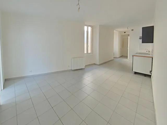 Location Appartement Rue Tortorel, Romans sur Isère