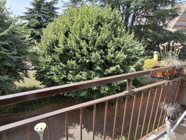 Location Appartement Rue Taillefer, Rives