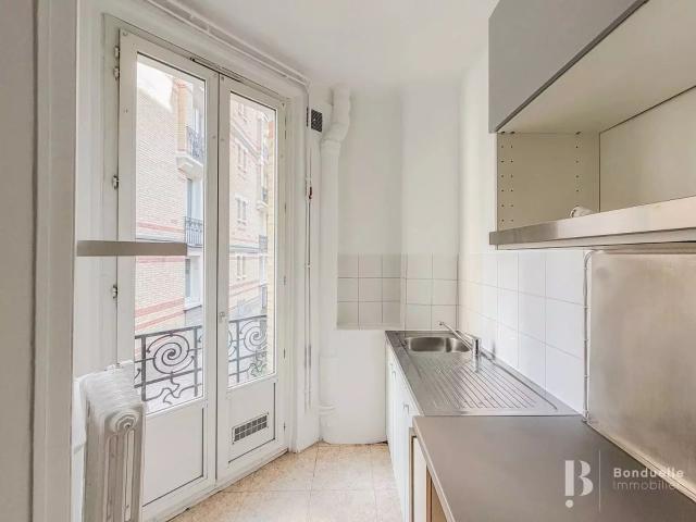 Location Appartement Rue Taine, Paris