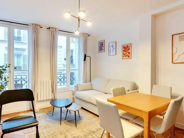 Location Appartement Rue Tardieu, Paris