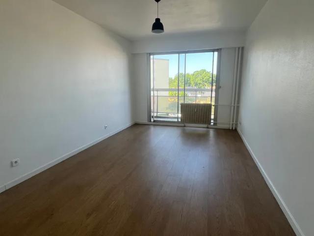 Location Appartement Rue Tiergaertel, Lingolsheim