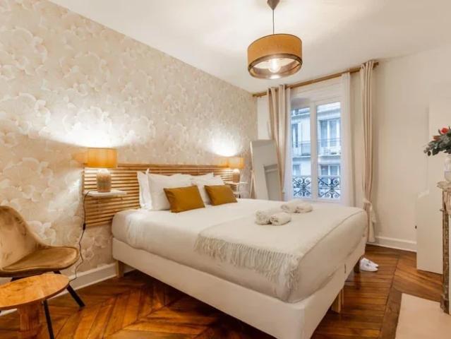 Location Appartement Rue Troyon, Paris