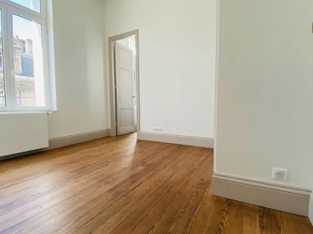 Location Appartement Rue Turenne, Bordeaux