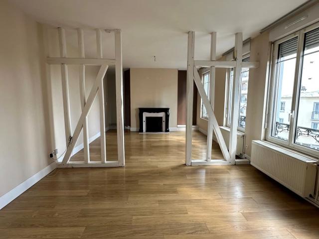 Location Appartement Rue Voltaire, Sainte Savine