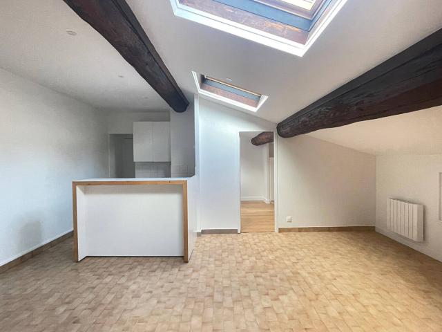 Location Appartement Rue Vaubecour, Lyon