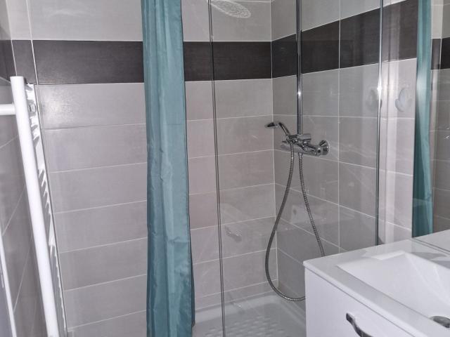Location Appartement Rue Vaubertrand, Condrieu