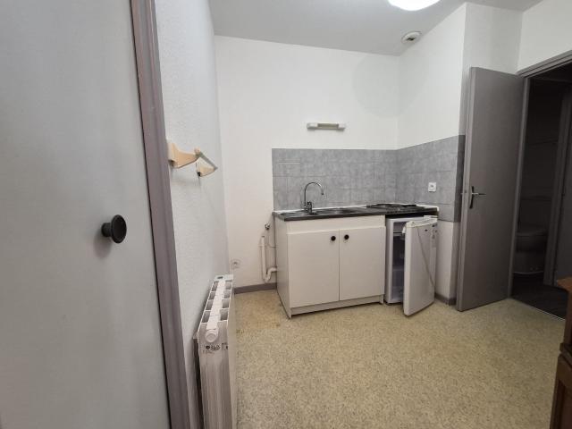 Location Appartement Rue Vaubertrand, Condrieu