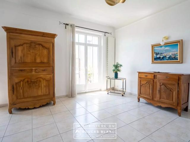 Location Appartement Rue Vallence Père Ruby, Marseille
