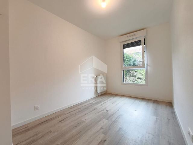 Location Appartement Rue Van Loo, Étampes