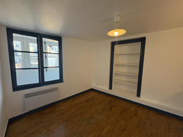 Location Appartement Rue Vasselot, Rennes