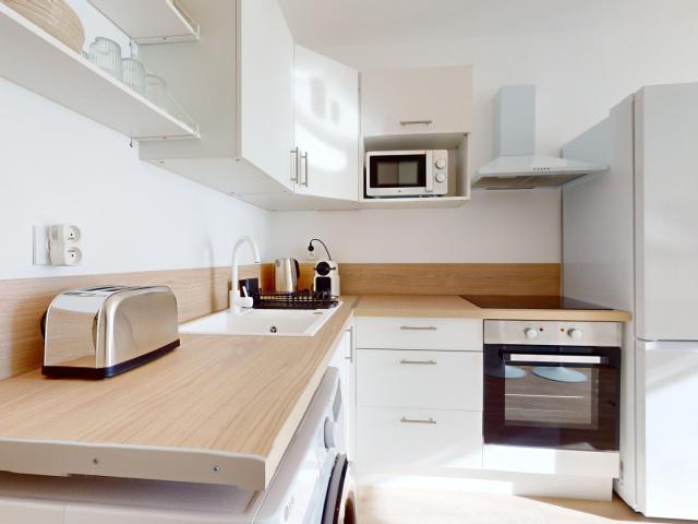 Location Appartement Rue Vernier, Nice