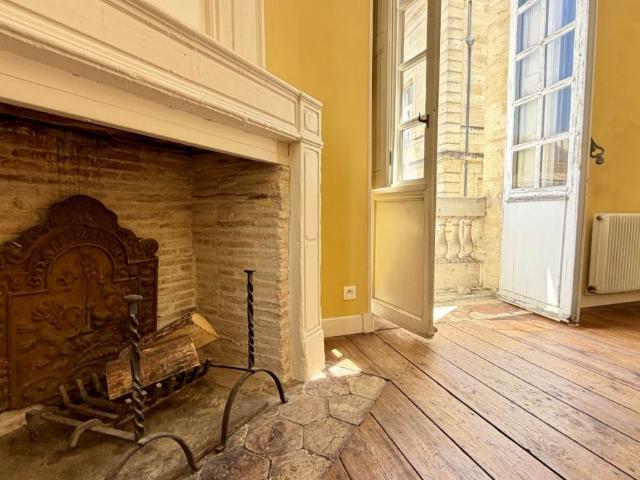 Location Appartement Rue Verteuil, Bordeaux