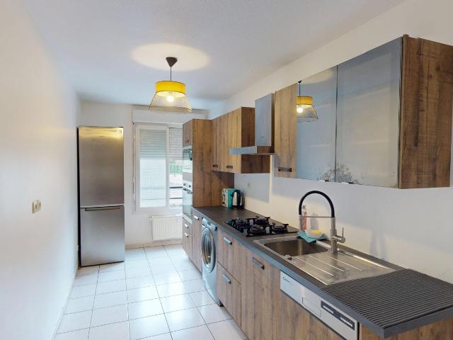 Location Appartement Rue Victor Basch, Villeurbanne